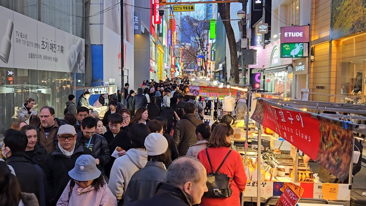 Seoul KOREA - Myeongdong Shopping Street 2024 [Travel Vlog]