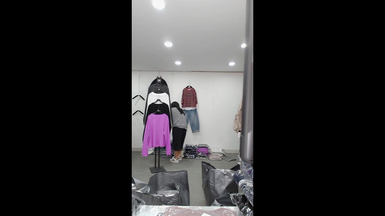 창고언니와 함께 소통하며 즐겨봐요