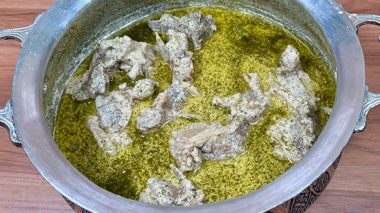 Kashmiri Zubaan mein Maaz Yakhin | Special Mutton Yakhni | #wazwan #wazwaan #kashmirfoodfusion