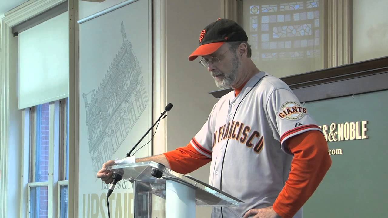 Christopher Moore Live at B&N (clip 2)