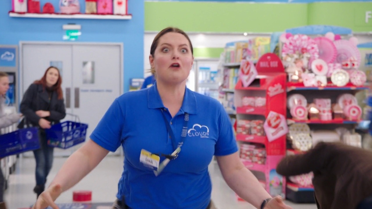 The Birds Escape | Superstore