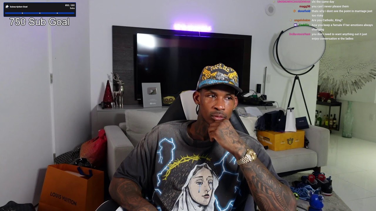 Day 28 of 100 Days of Streaming -  just chatting⚡️⚡️