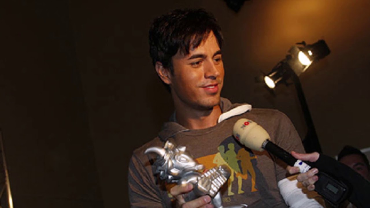 Enrique Iglesias - Oyeme