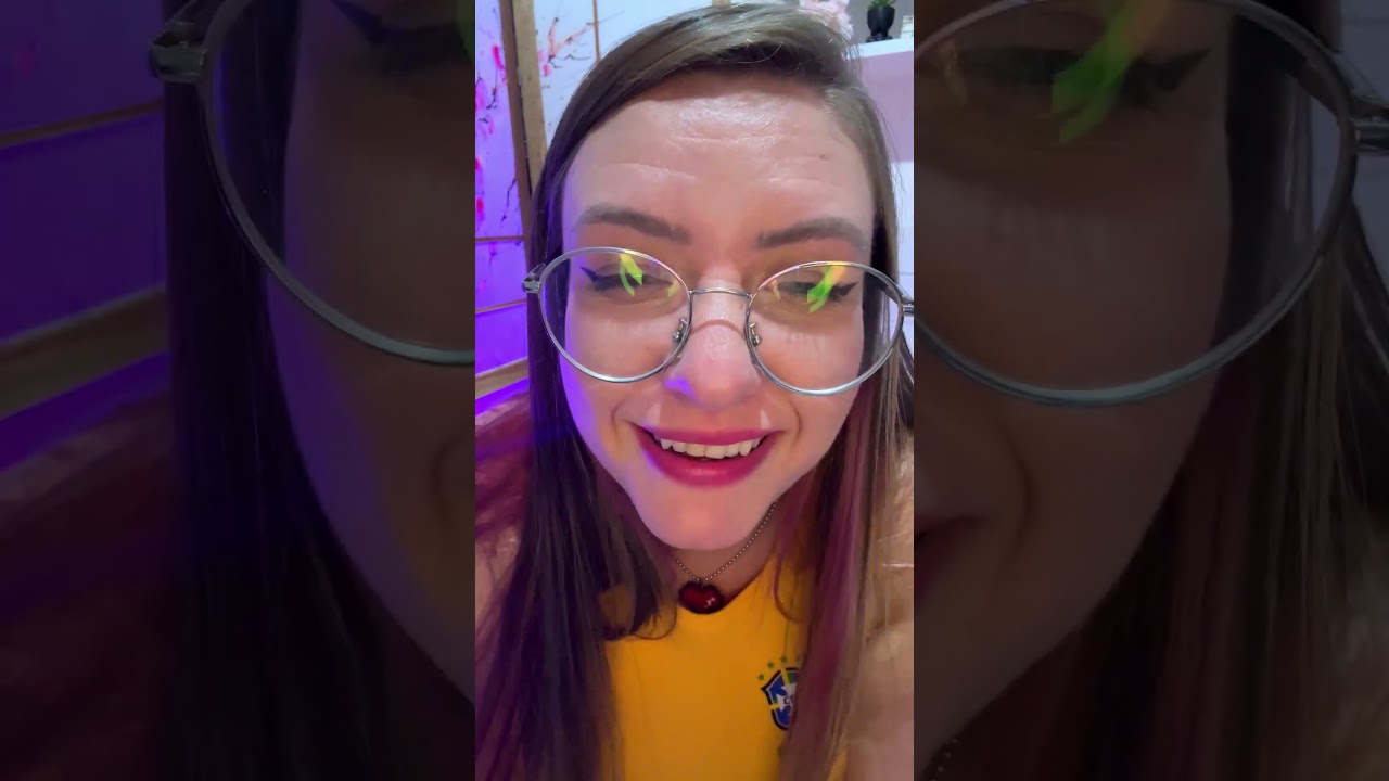 Quem piscar primeiro &eacute;... ( quando bate a 5&ordm; ) 😬 #tingles #asmrbrasil