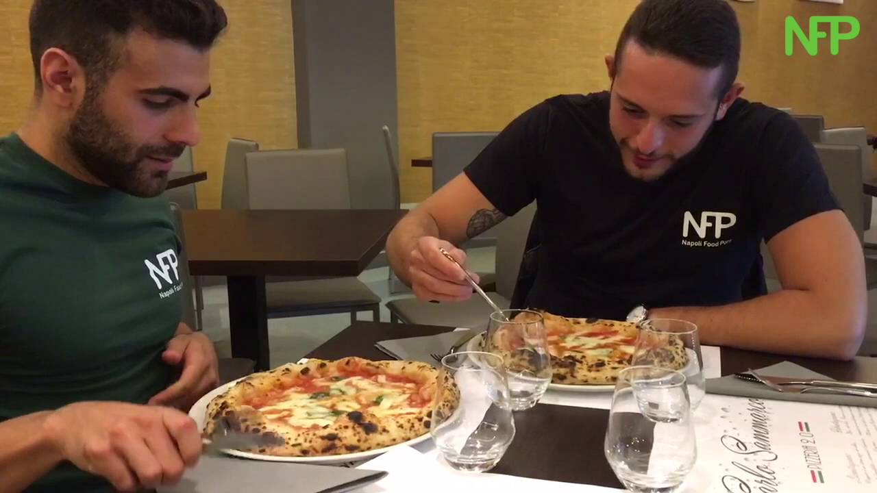 NFP assaggia la pizza napoletana di Carlo Sammarco - Napoli Food Porn