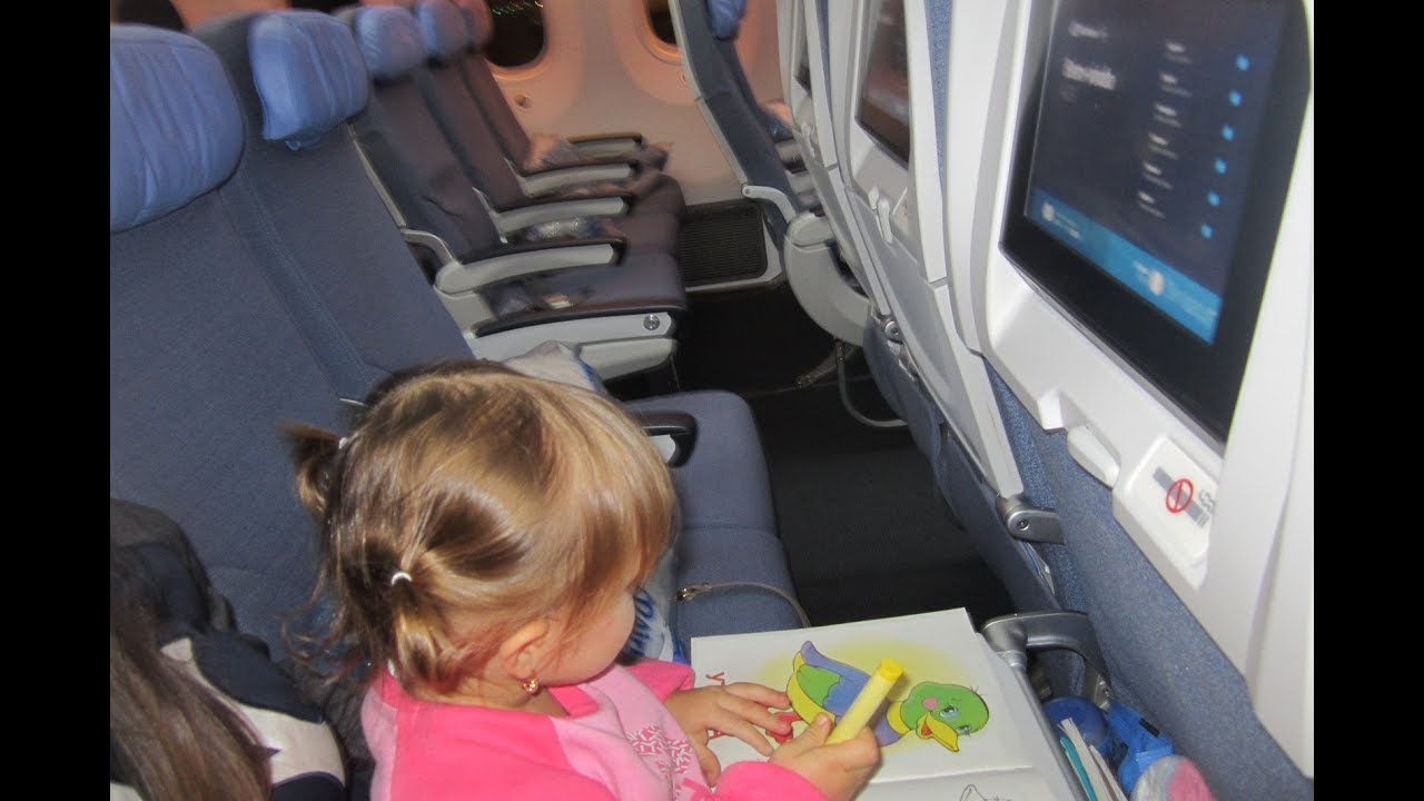 COMO VIAJAR CON BEBES O NIÑOS EN AVION ❤ Consejos y tips para mamas