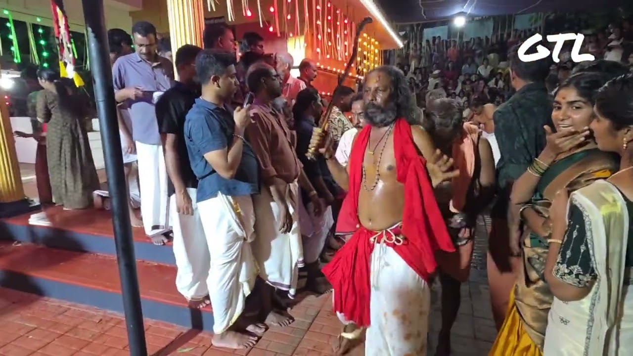 #PANDARATHODI SRI KODUNGALLUR BHAGAVATHY TEMPLE THALAPPOLI MAHOTSAVAM / #BIJU MATHEW 