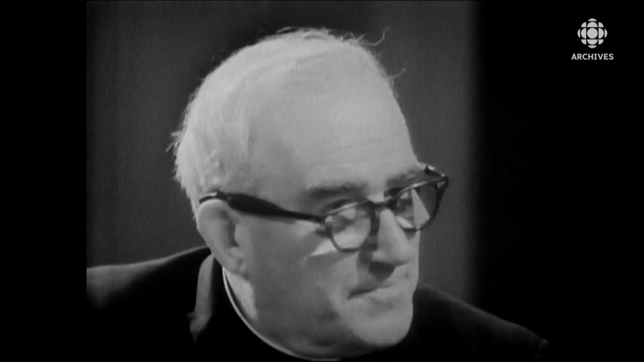 Entrevue en 1968 avec monseigneur Félix-Antoine Savard