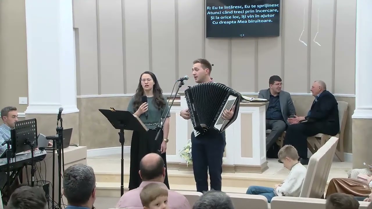Linus & Emima Tosea. Nu spune frate-n disprare: &rdquo;Renunt la tot căci nu mai pot&rdquo;