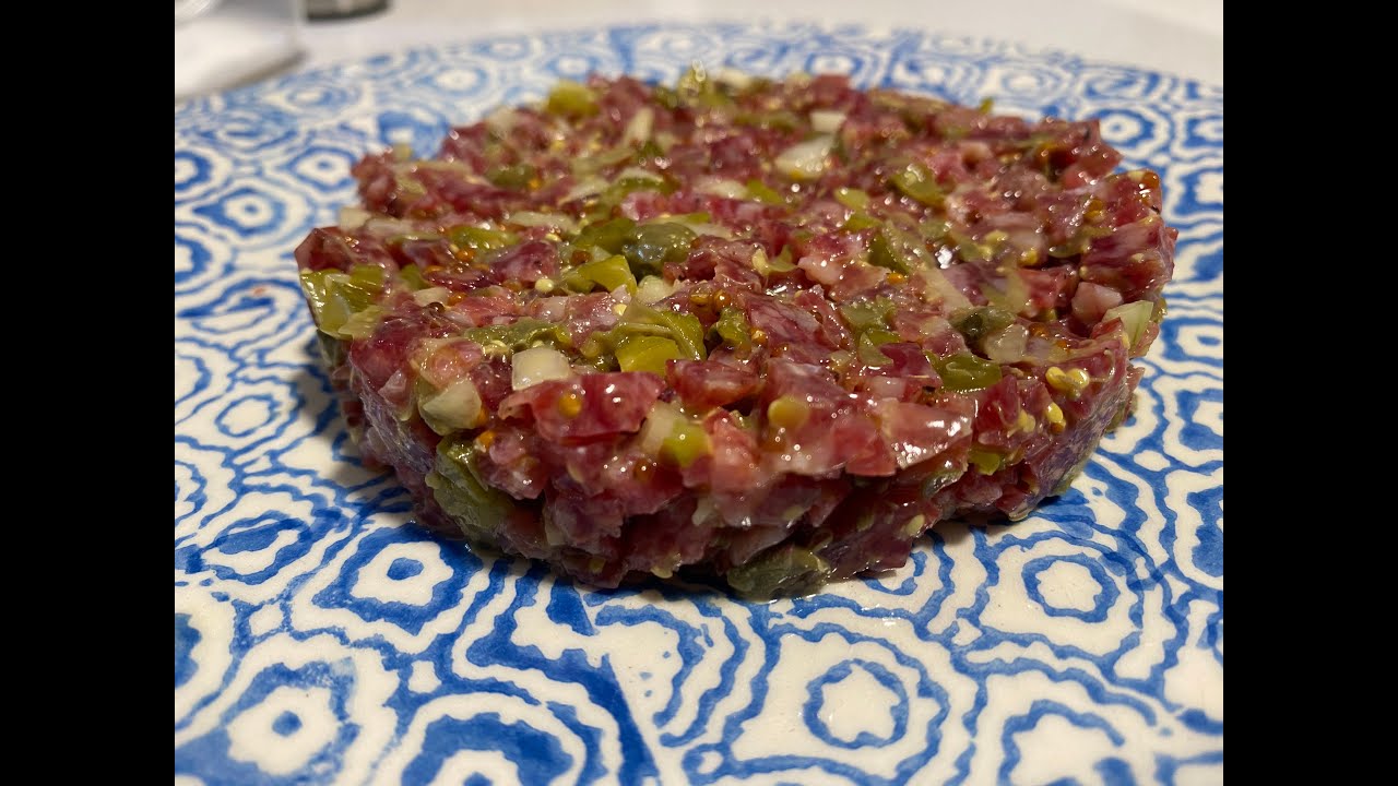 Tartar de fuet, como un Steak tartar pero sin ternera