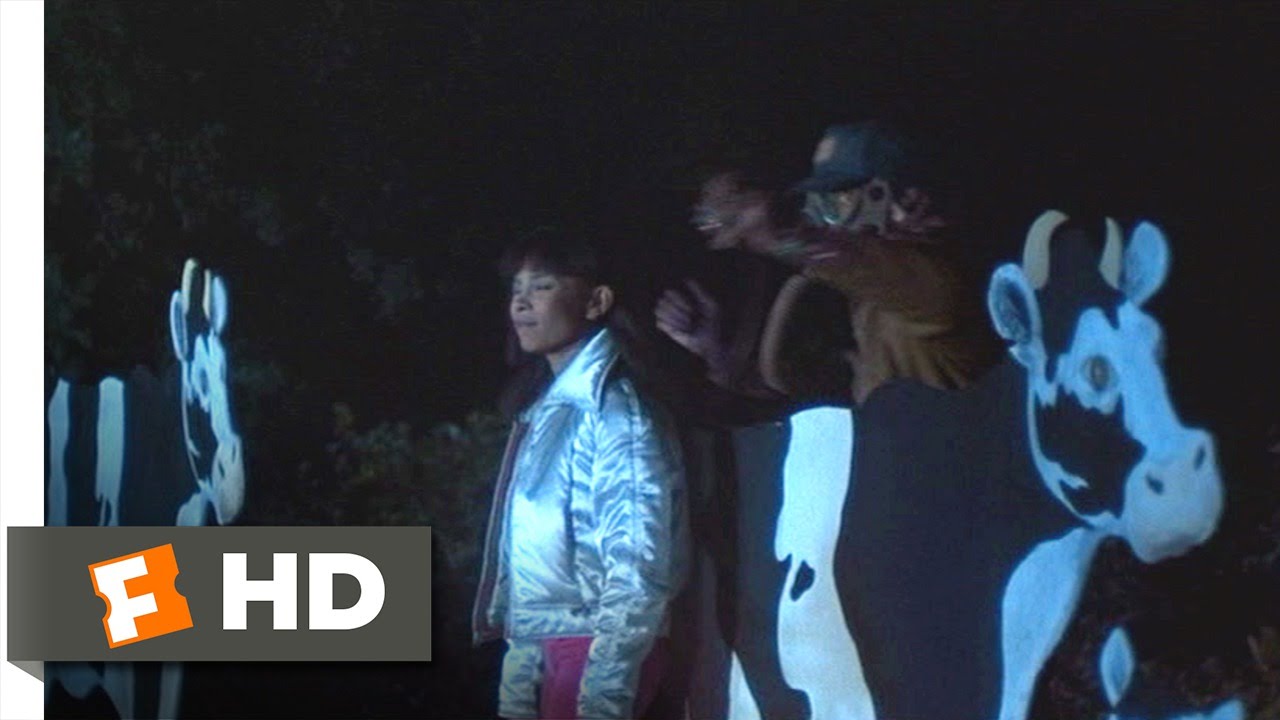 Motel Hell (5/10) Movie CLIP - Fake Cows (1980) HD