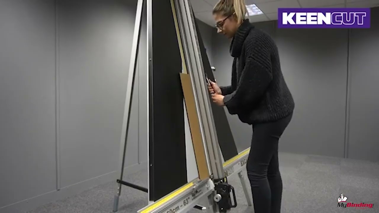 Keencut Excalibur 5000 For Picture Framing Sheet Materials Video
