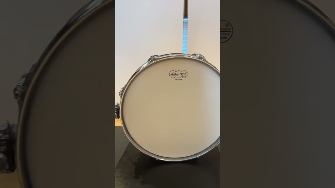 Pearl MLX 13x3 snare drum