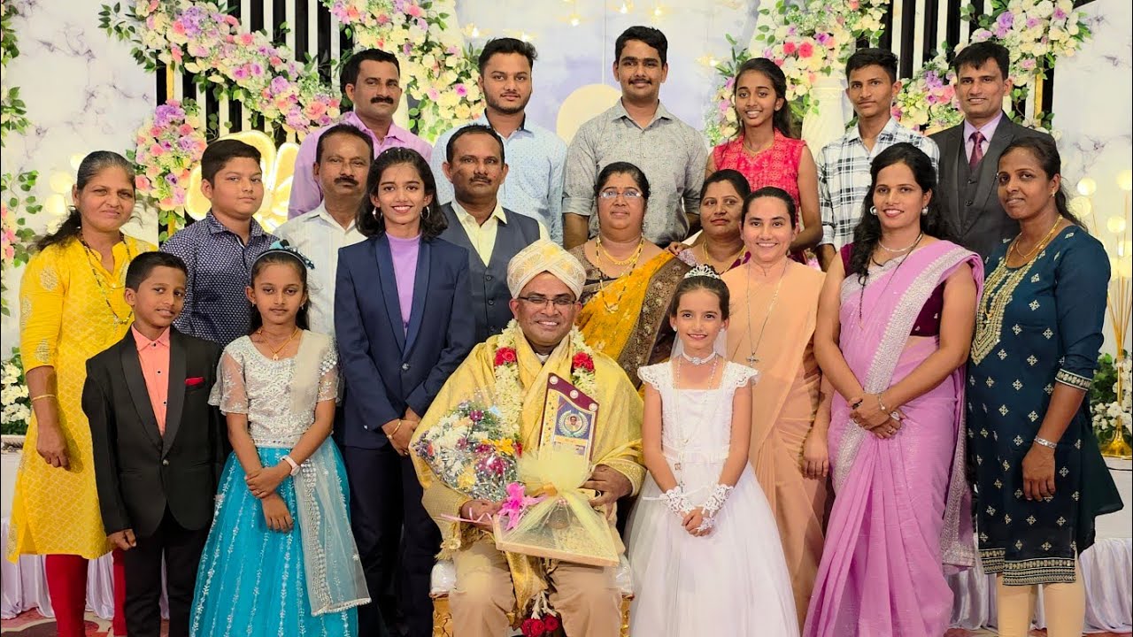 First Holy Communion celebration of Anola Frezel Frank d/o Sunitha/Nelson, sist of Neola, Agrar Bant