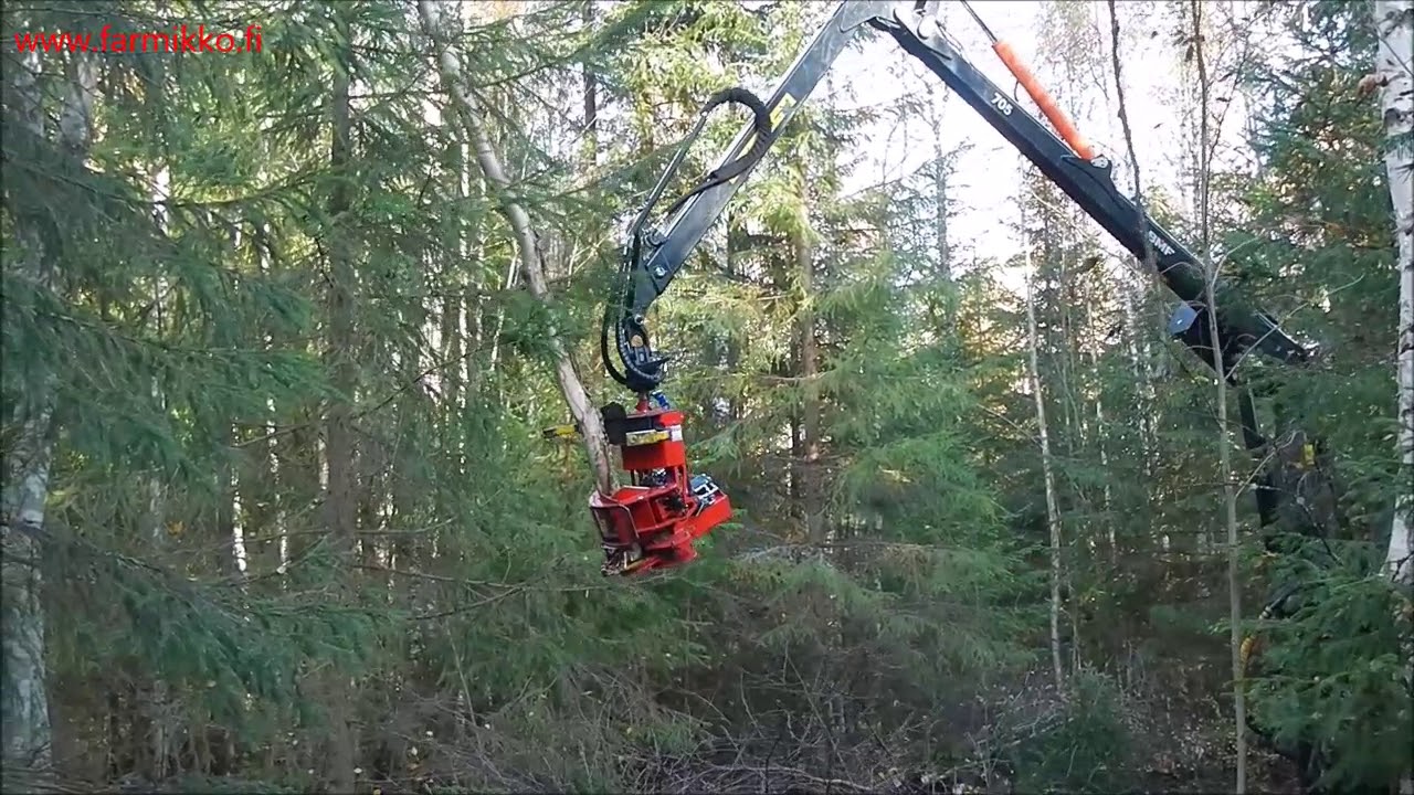 Keräävä energiakoura, karsintaa ja  koivun rangan katkontaa maksimi  noin 22cm - Farmikko