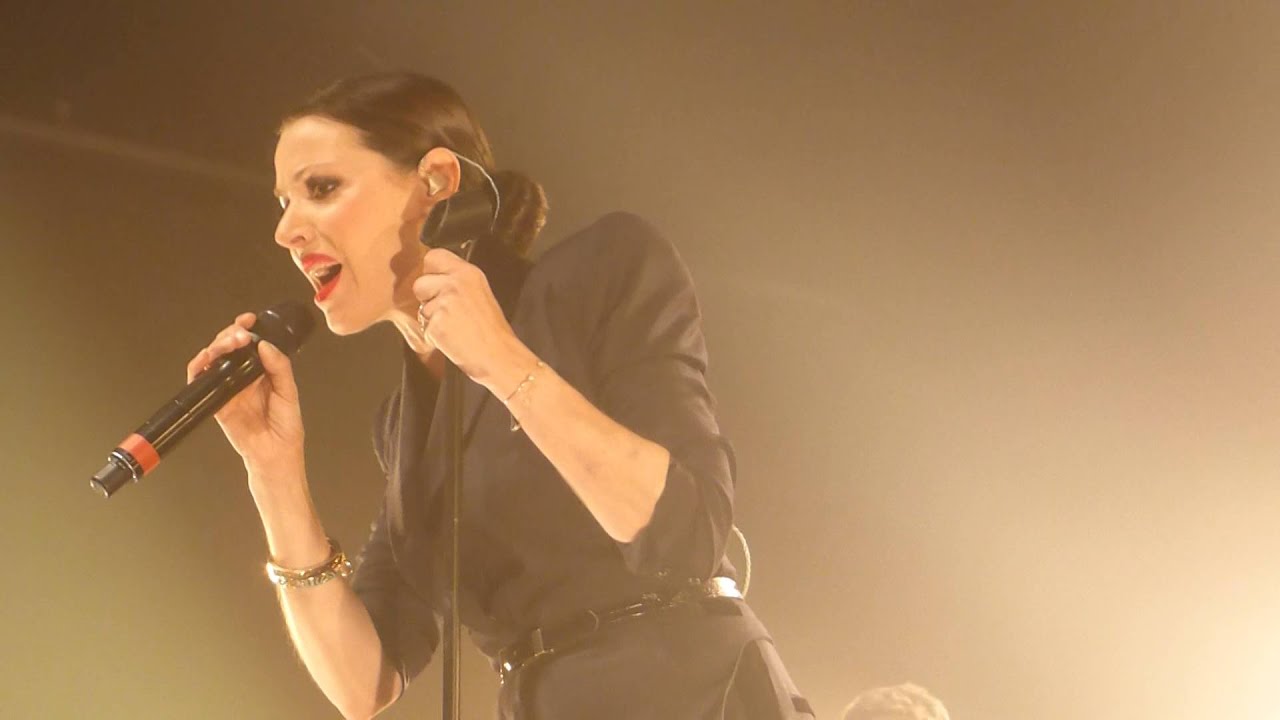 TINA ARENA - NEVER TEAR US APART (INXS COVER) - LIVE AT KENTISH TOWN FORUM, LONDON - 26TH JAN 2016