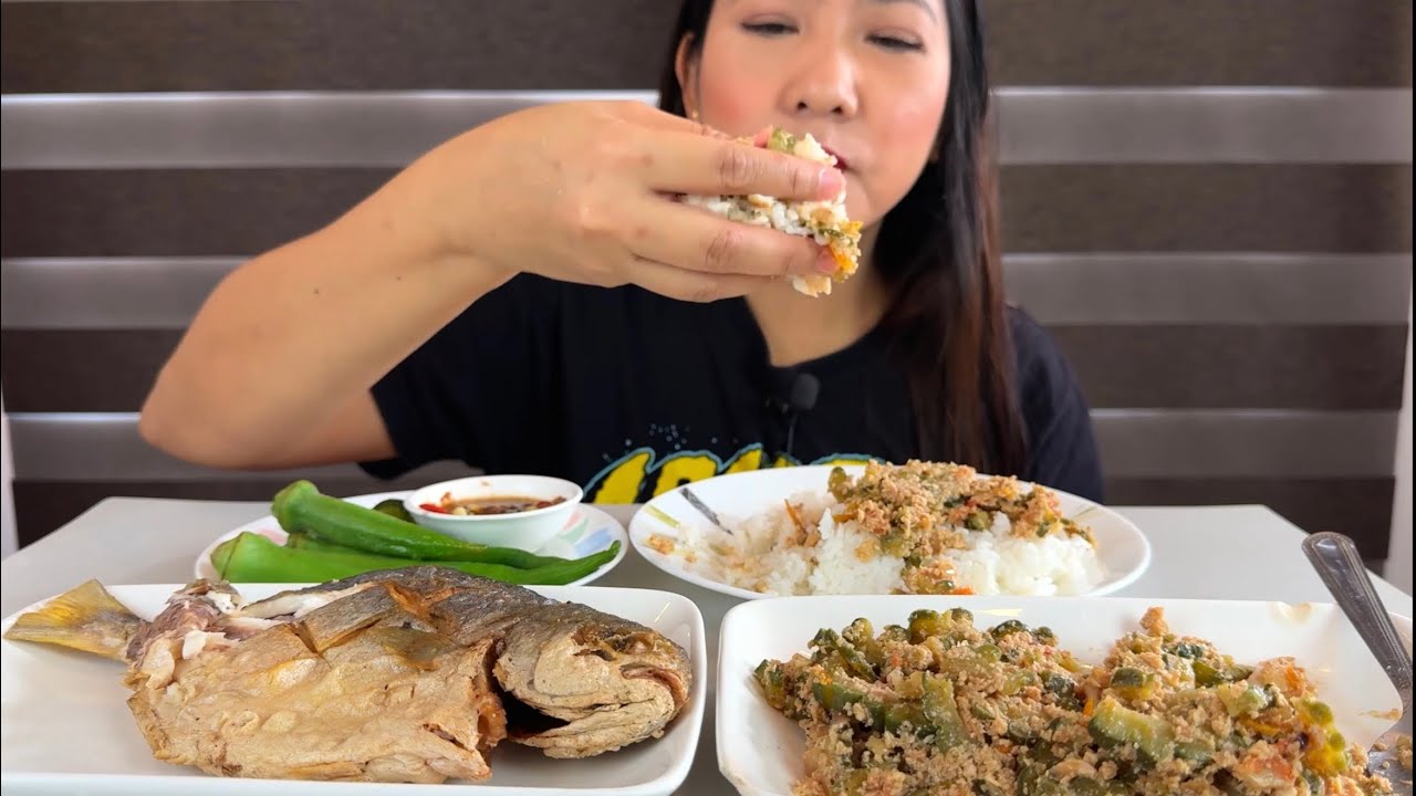 FRIED PAMPANO AT GINISANG AMPALAYA