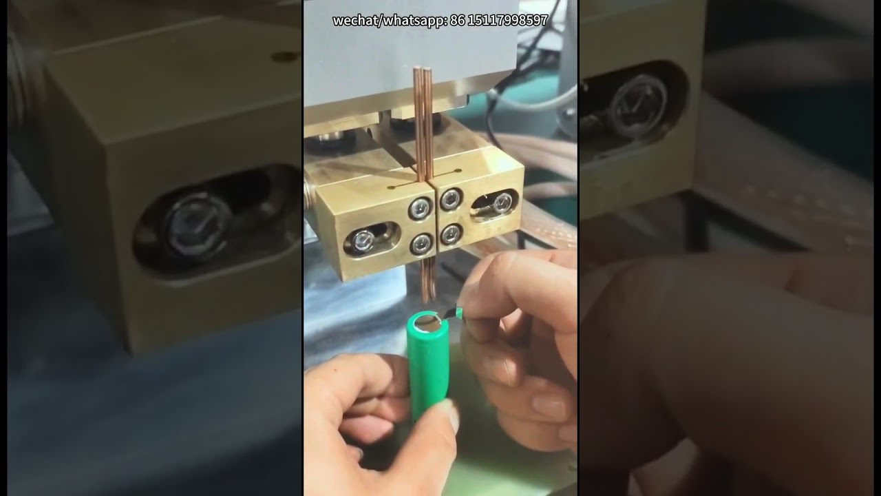 Resistance spot welding machine welding 18650 battery #spotwelding #weldingmachine #manufacturing