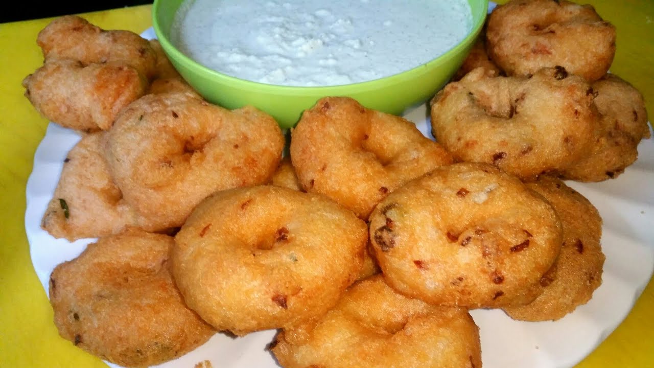 Vada and chutney (homemade recipe)
