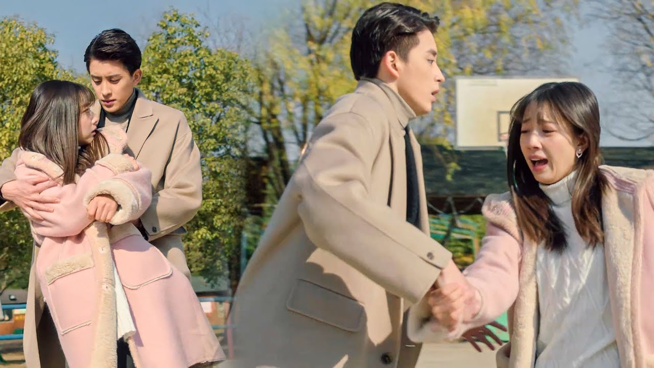 Золушка чуть не упала первой, и генеральный директор обнял ее, что создало неоднозначную атмосферу!