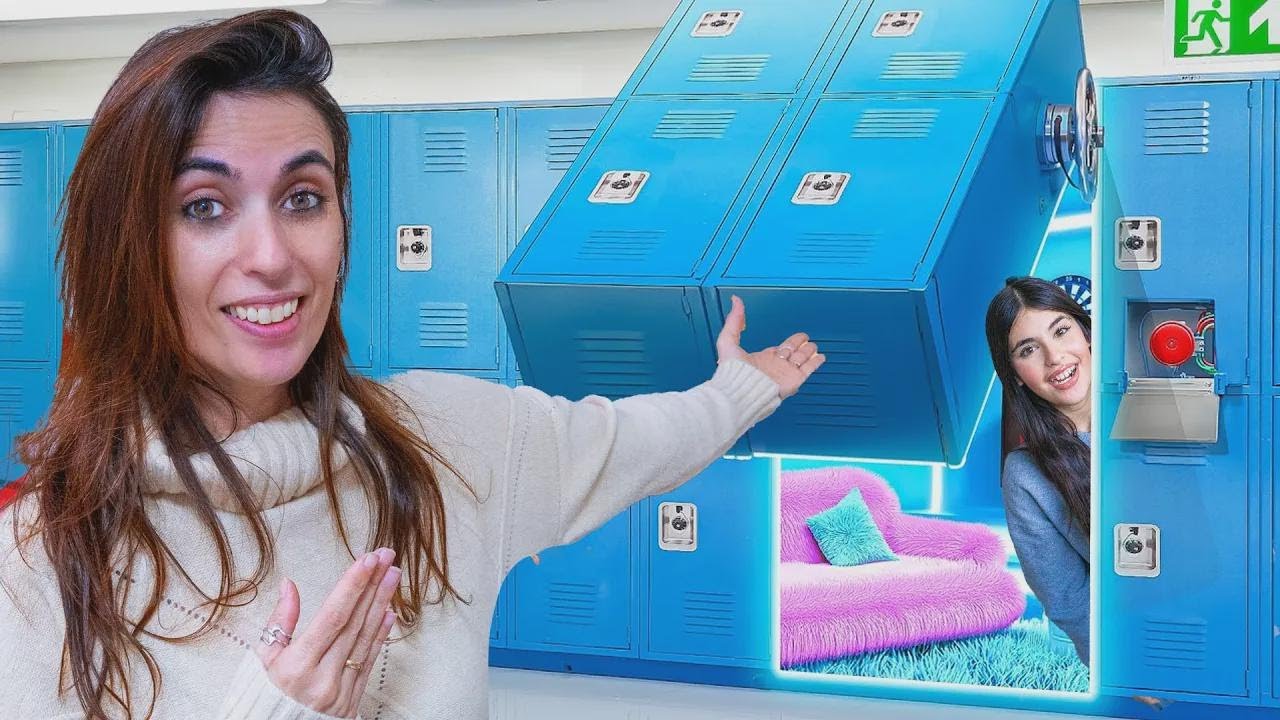 Construímos uma sala secreta na escola!