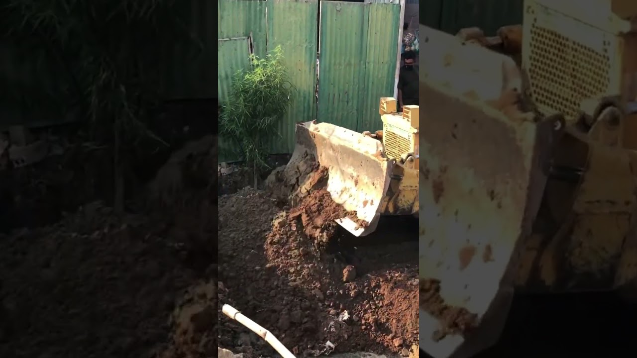 Best Working By Old Dozer