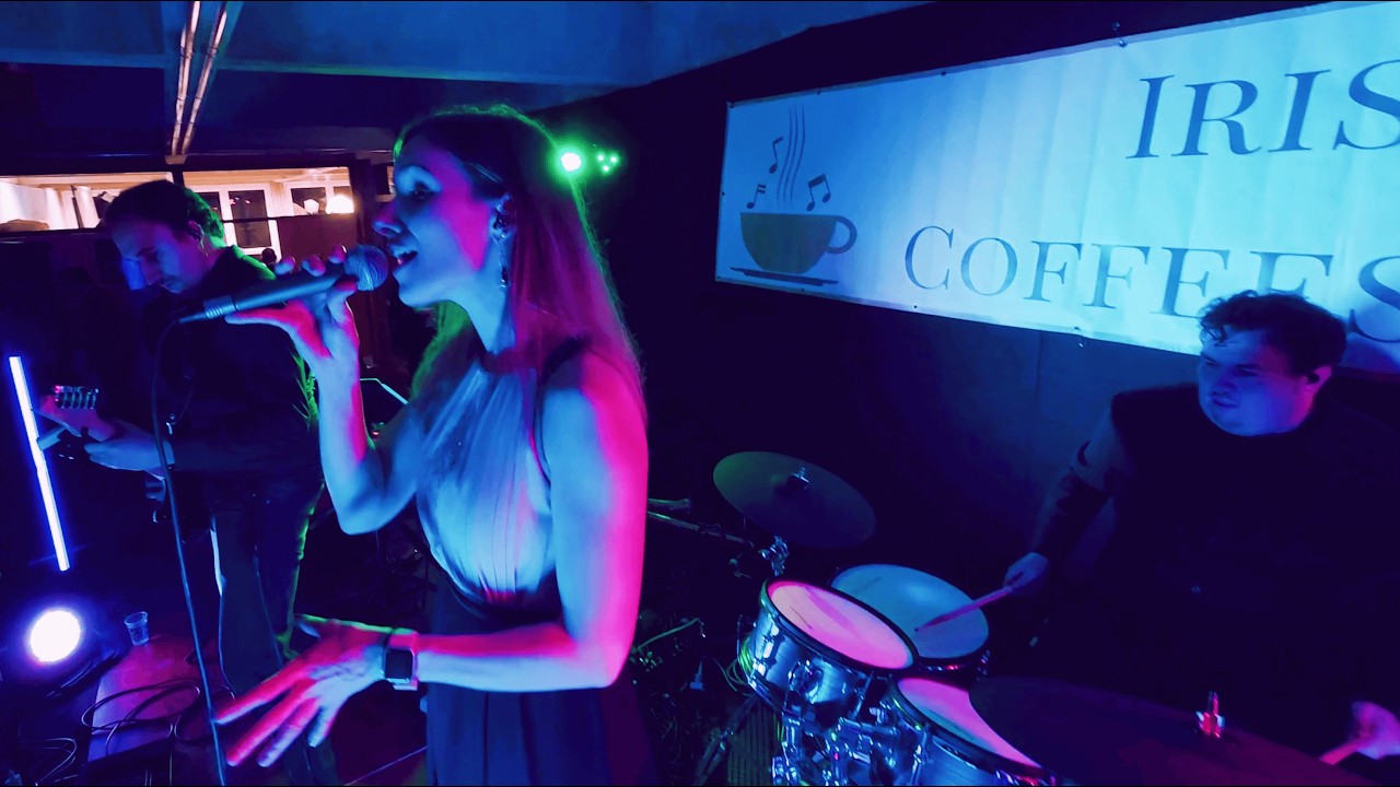 Iris' Coffeeshop - Party Trailer