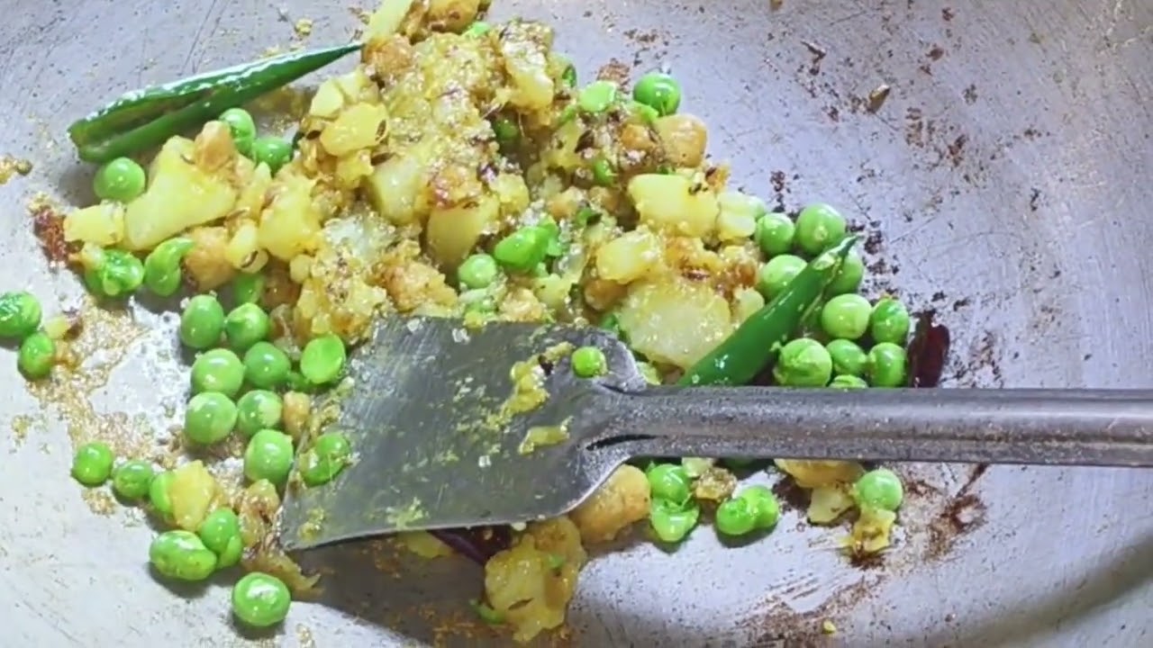 সিমের পকোড়া #trendingshorts #food #trendingshorts #trendingshorts #trendingshorts #recipe... 