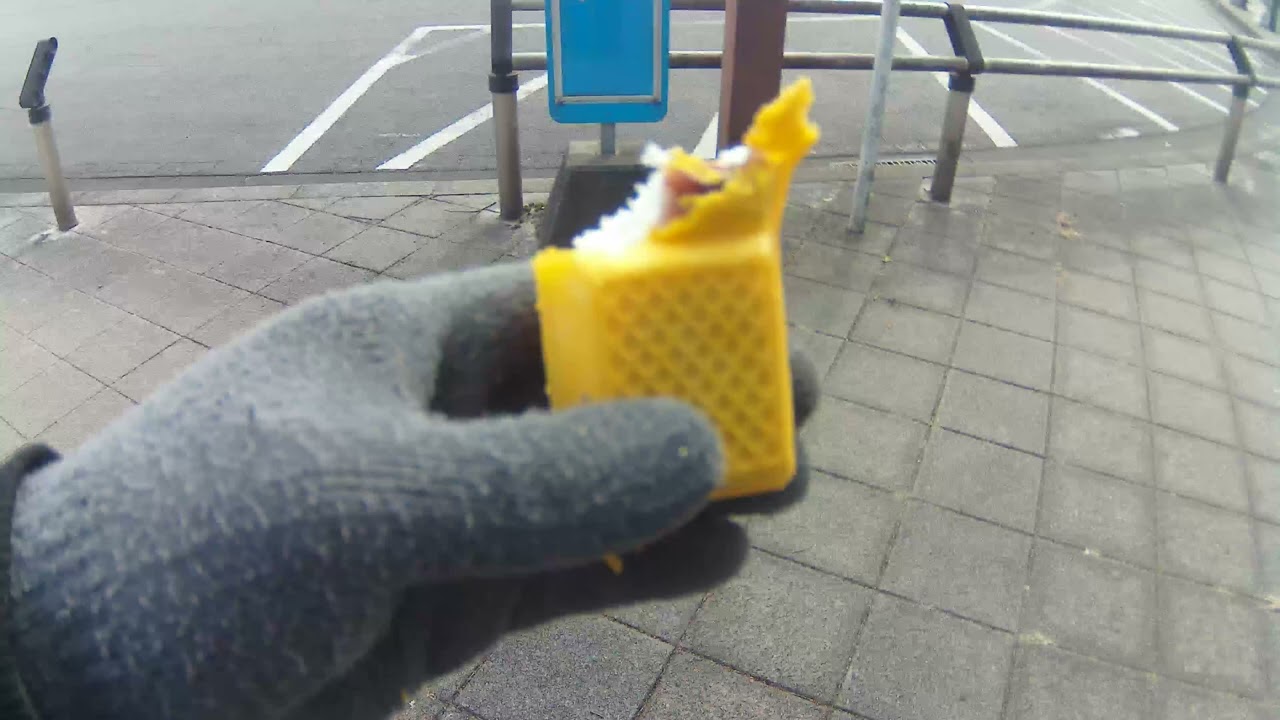 知多半島の食レポ  ミルクあずきモナカ １７アイス 緒川駅