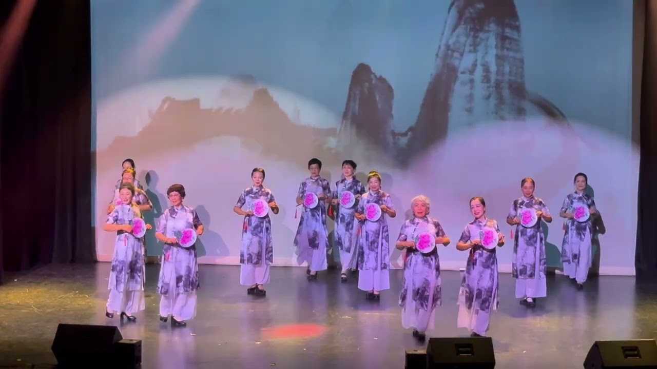 西岛春晚节目·走秀《水墨中国》