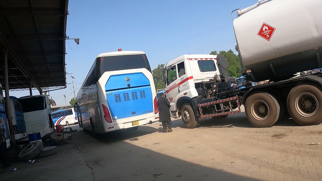 Daewoo Express Buses at Workshop | Inside Daewoo Workshop | Pak Transit
