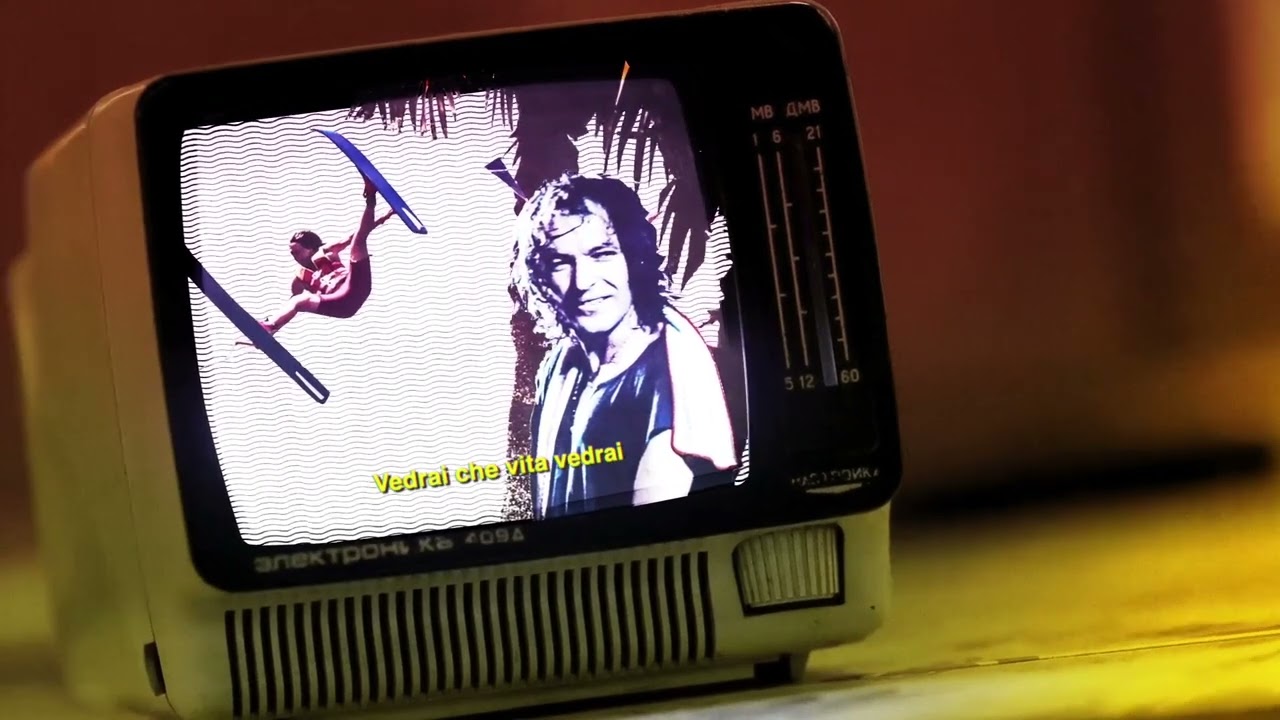 Vasco Rossi - Vita spericolata (Remastered - Bollicine 40° RPlay) [Video Lyrics]