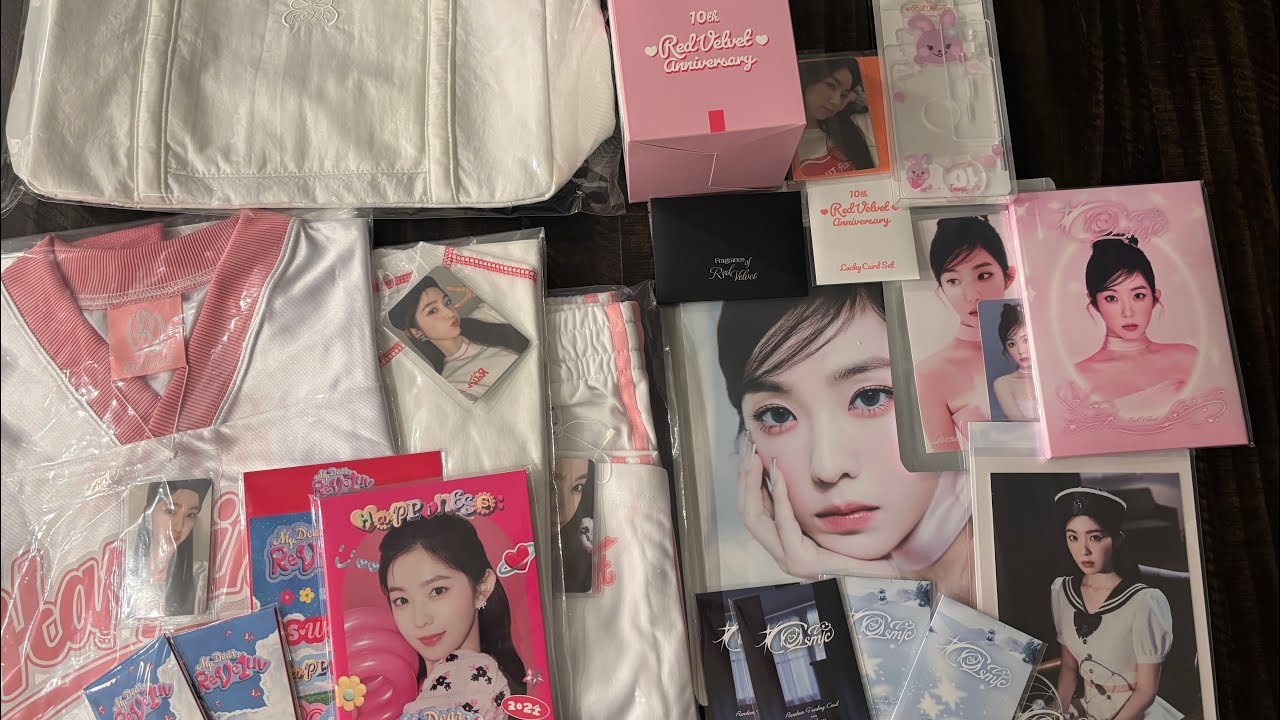 [Распаковка] Red Velvet ⟡ Cosmic ♡ 10th Anniversary ⟡ HAPPINESS: My Dear, ReVe1uv FanCon Tour Merch