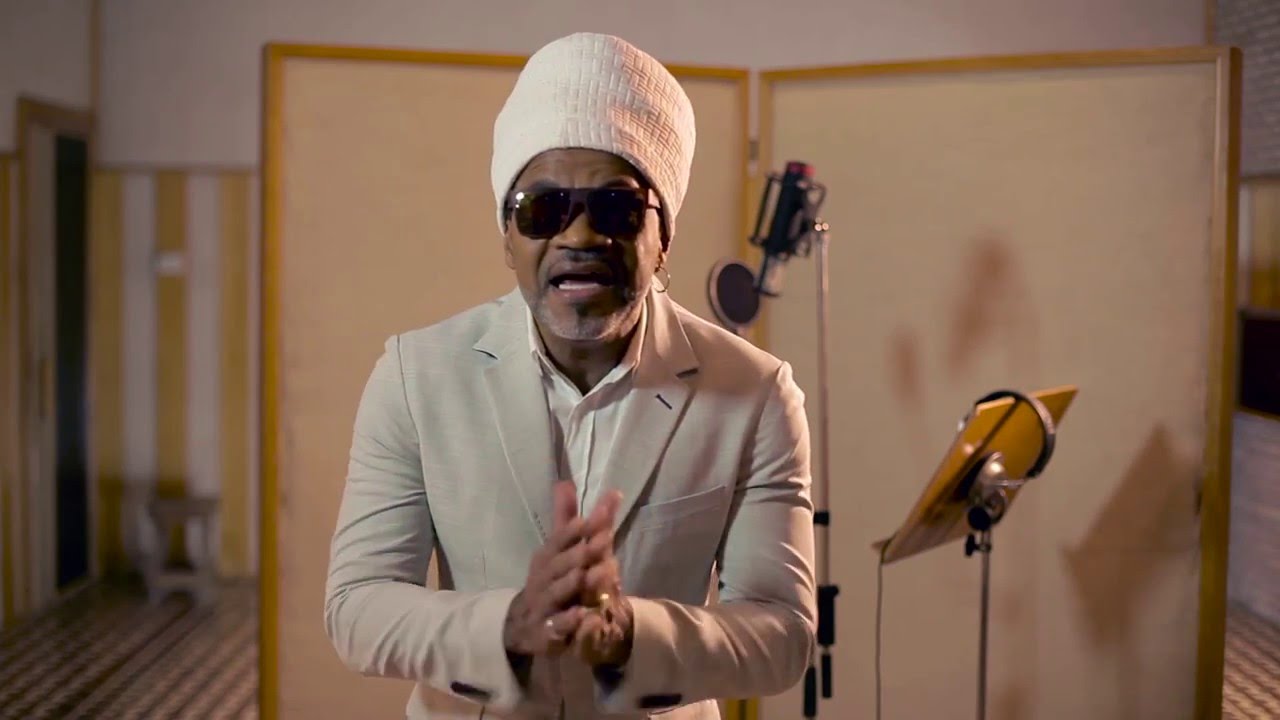 CARLINHOS BROWN/ Pracatum