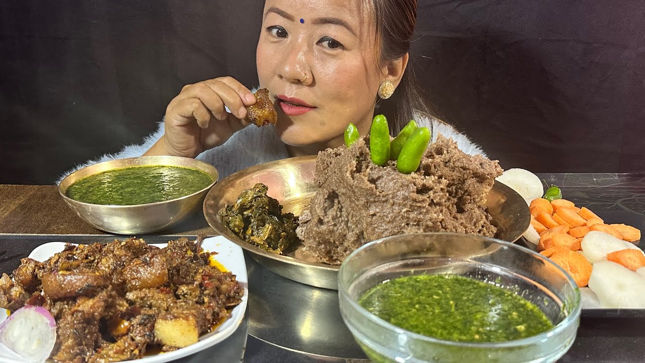 Nepali Tradition Food, Kodo ko dhido,Sisnu, Pork gravy || Nepali Village Food || Rubi Rai Mukbang