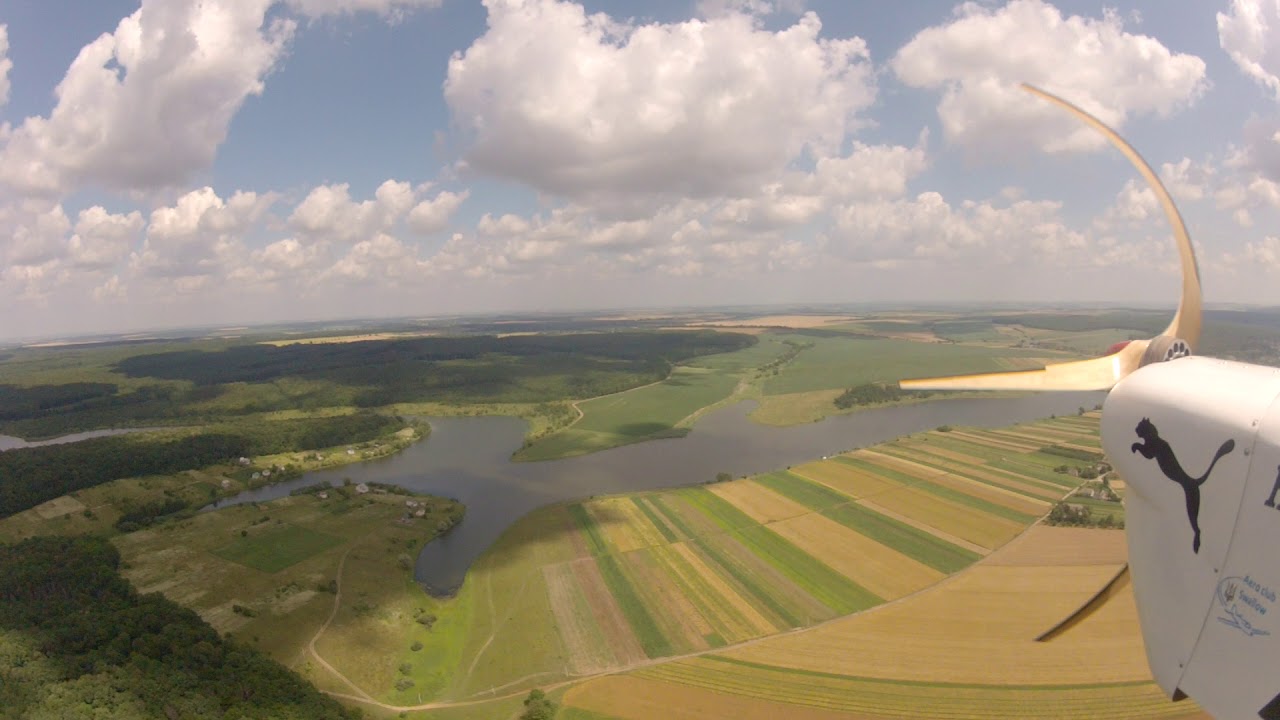 Hi-Max landing in a crosswind