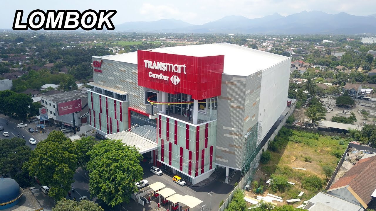 Transmart Lombok dan Explore Kota Mataram Menggunakan Drone