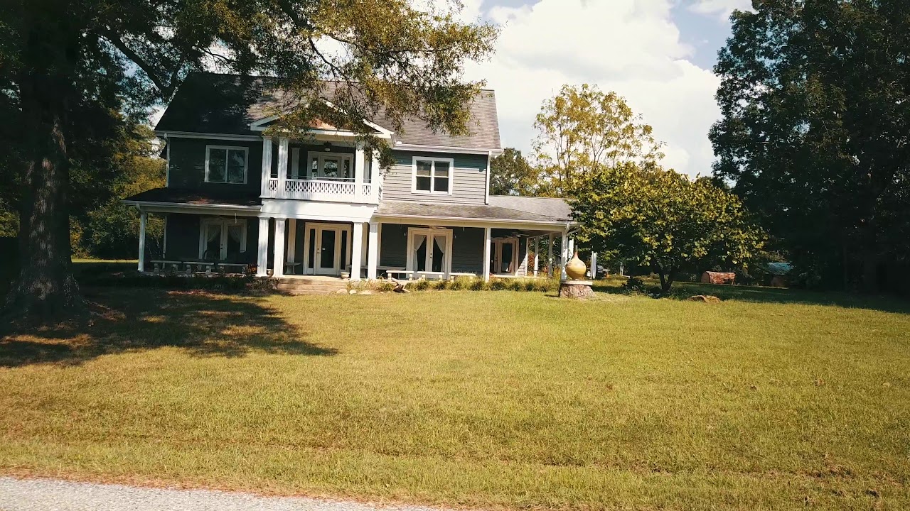 Chatham County NC Attractions - Celebrity Dairy Farm