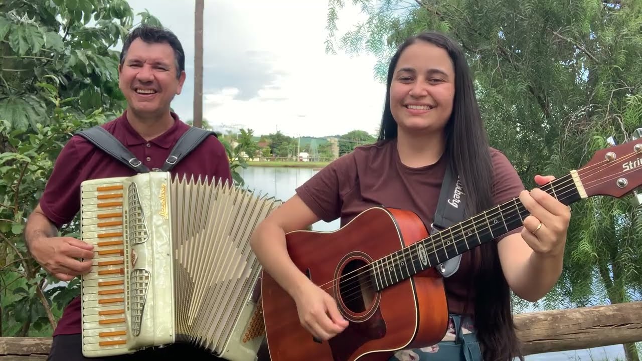 Madeiro Lavrado - Claudio e Gabrielly 