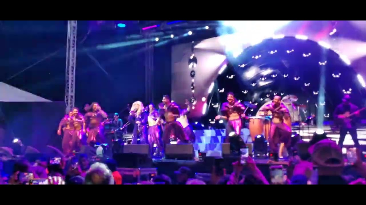 YURI Este amor no se toca-Carnaval Mérida 07/02/2026