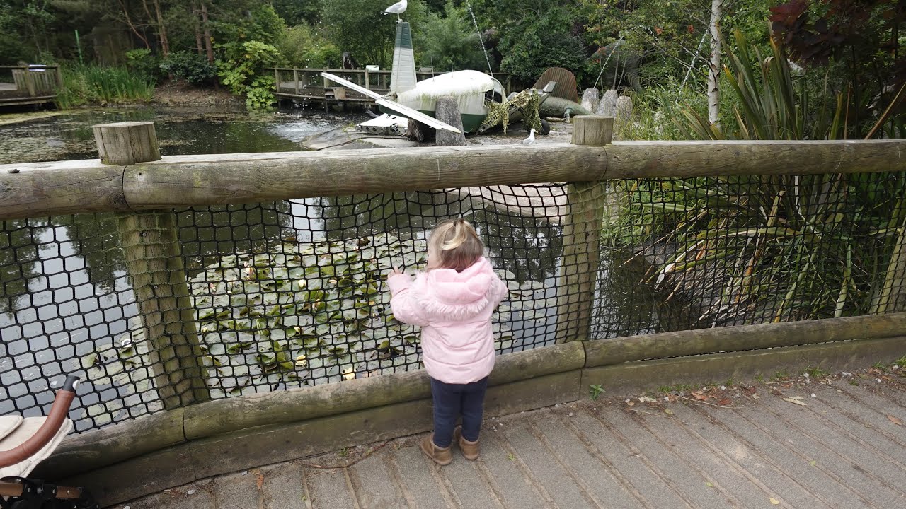 Come to Blackpool zoo with us| teen mum vlog