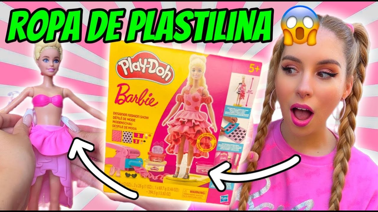 VISTIENDO a una BARBIE CON PLASTILINA! 😱 Unboxing Barbie x Play Doh 💖