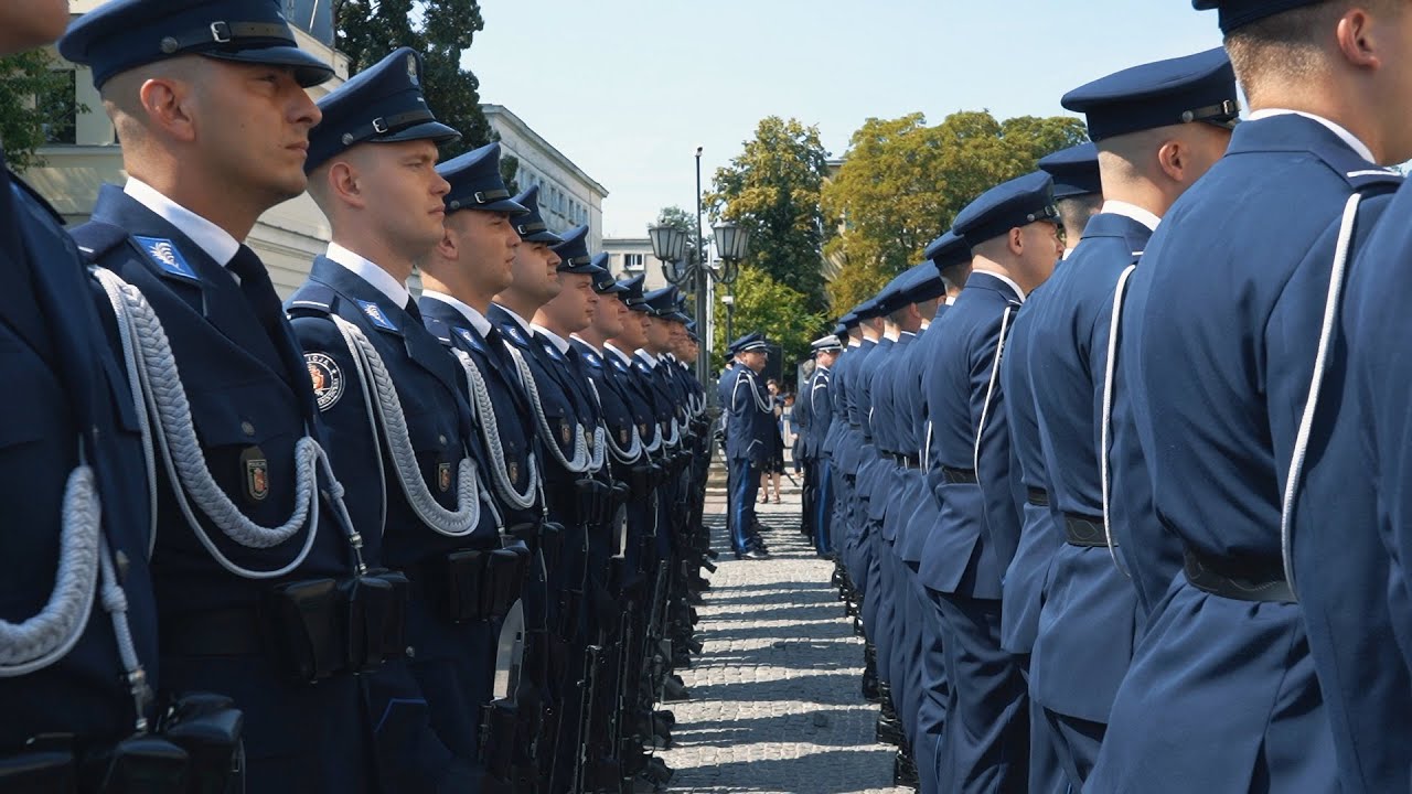 UROCZYSTY APEL Z OKAZJI 105-LECIA POWSTANIA POLICJI PAŃSTWOWEJ