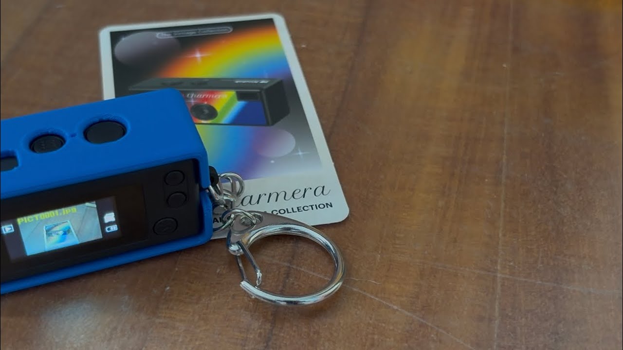 Review and brief look at the Kodak charmera and its features!! (The best pocket camera?)
