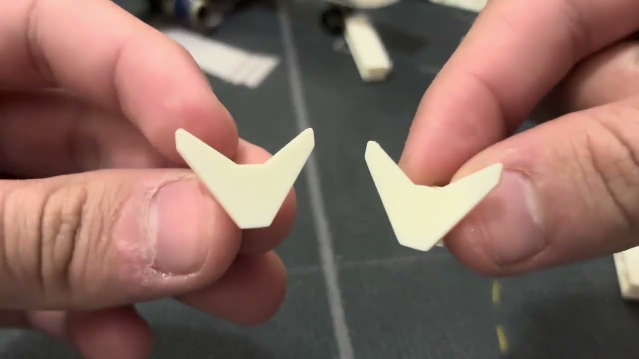 Unboxing and Building The Alaska Airlines Boeing 737 MAX LEGO Plane.