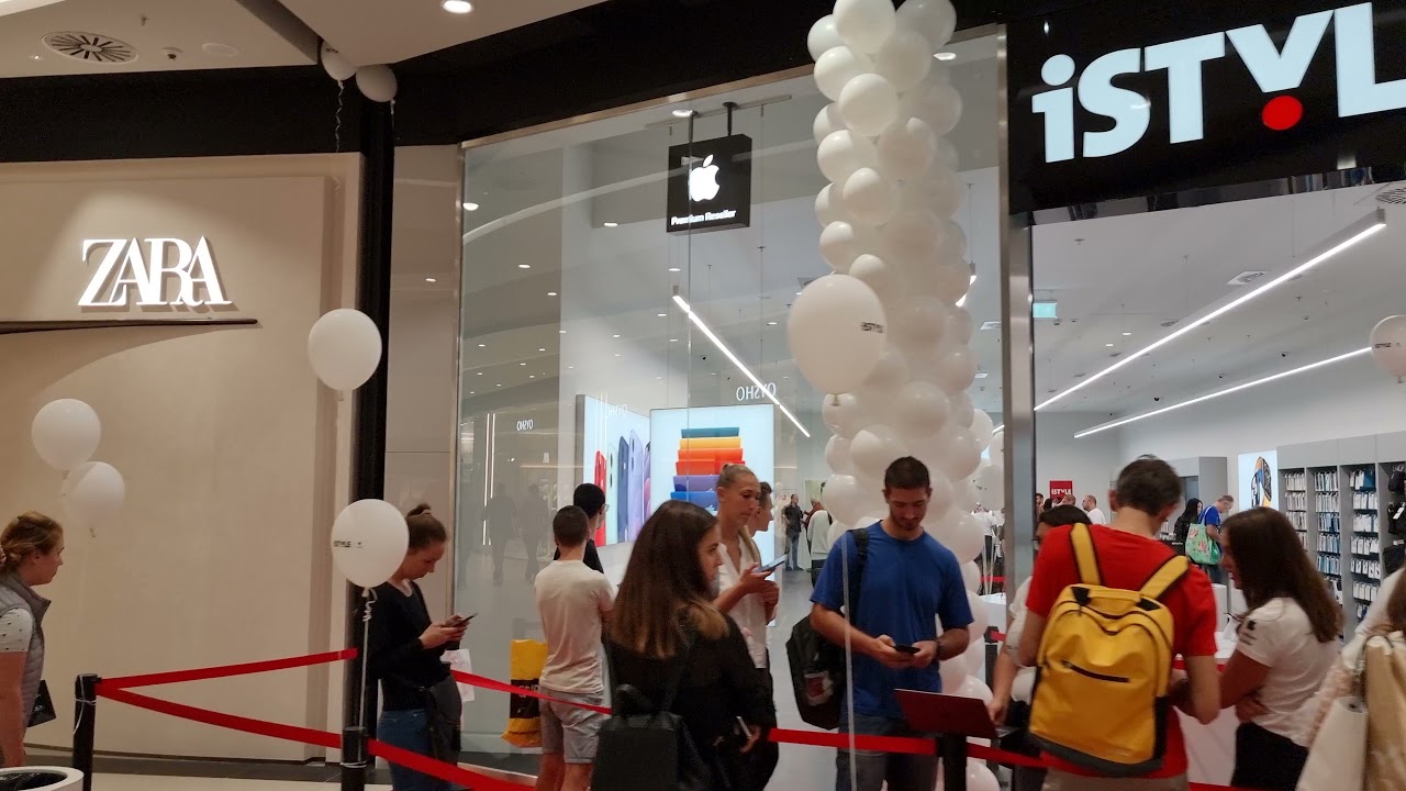 Budapest Etele Plaza Opening