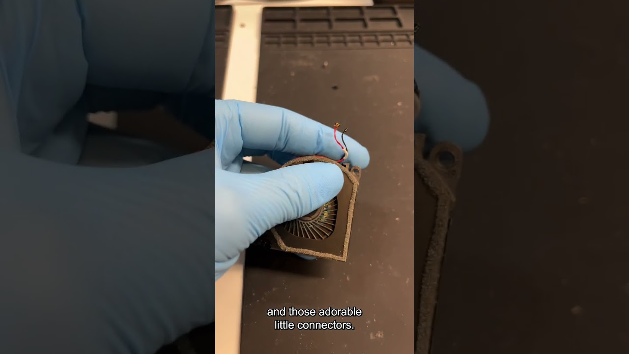 This HP Spectre has a unique cooling system #technology #laptop #pc #shorts #tech