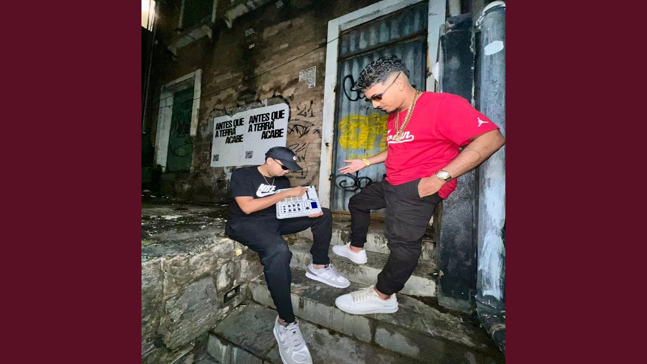 Eu Mandei Voc&ecirc; Sentar (Ao Vivo)