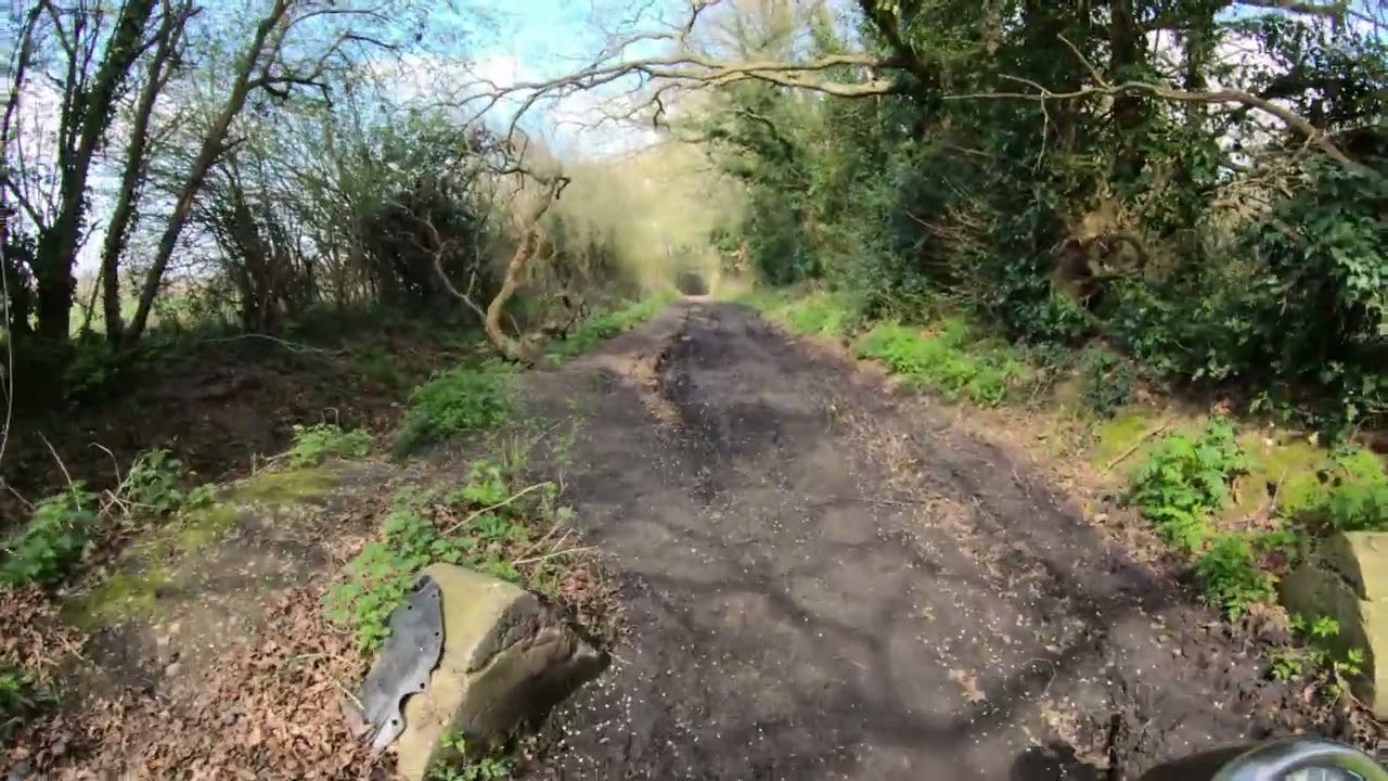 Suzuki Van Van 125   Trying to do a bit of green laning