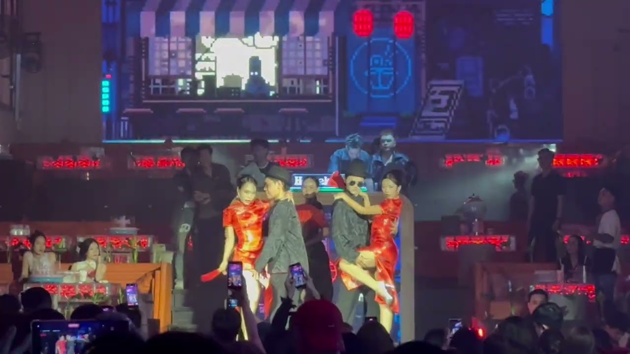 REX Team - Baia Saigon Chinese gangz